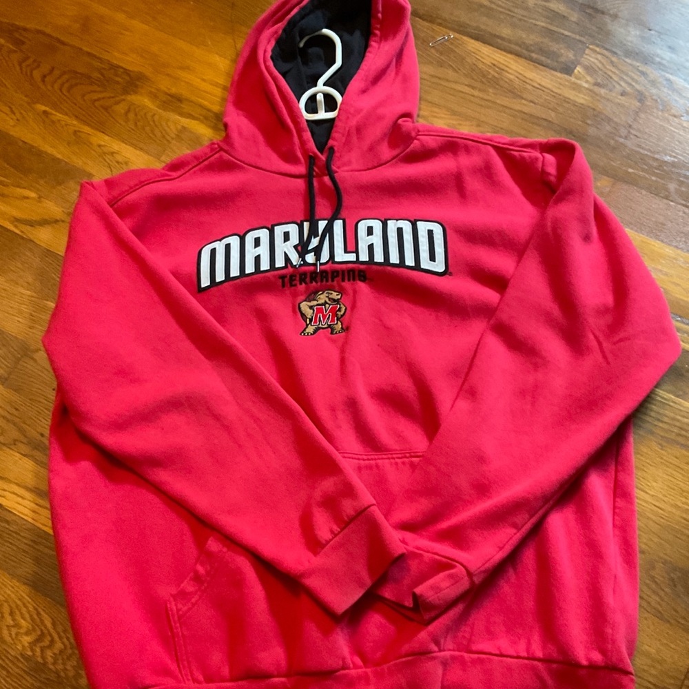 College Merch - Maryland Sweatshirt